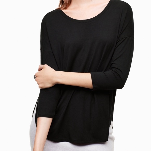 🎀 Babaton Aritzia Black Long Sleeve Top